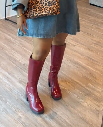 Dumjey Knee High Stretch Calf Boots